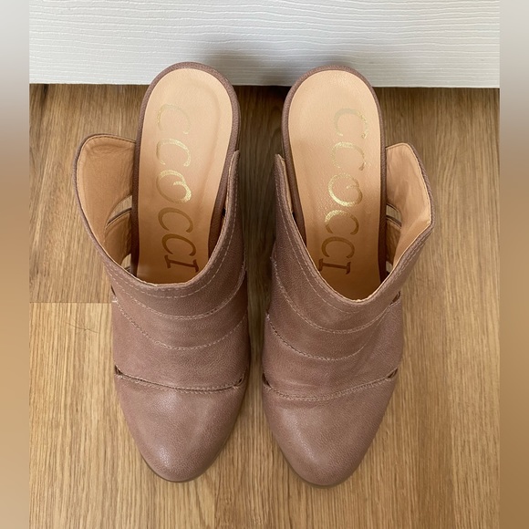 CCOCCI block heel booties / size 7 - Picture 3 of 10